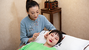 外耳的結構及采耳程序